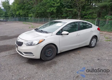 2015 Kia Forte Lx z USA, uszkodzony, nr VIN KNAFK4A6XF5314150